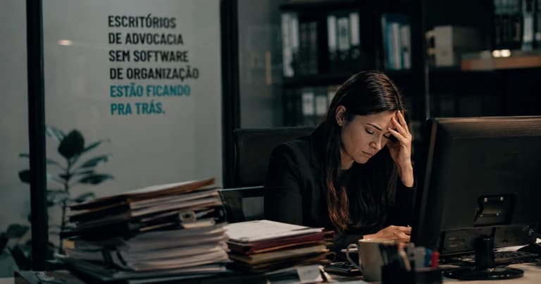 Escritórios de advocacia sem software de organização estão ficando para trás (e nem percebem)